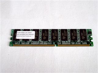 DDR SDRAM@CFD@D2PC400CL25-256M